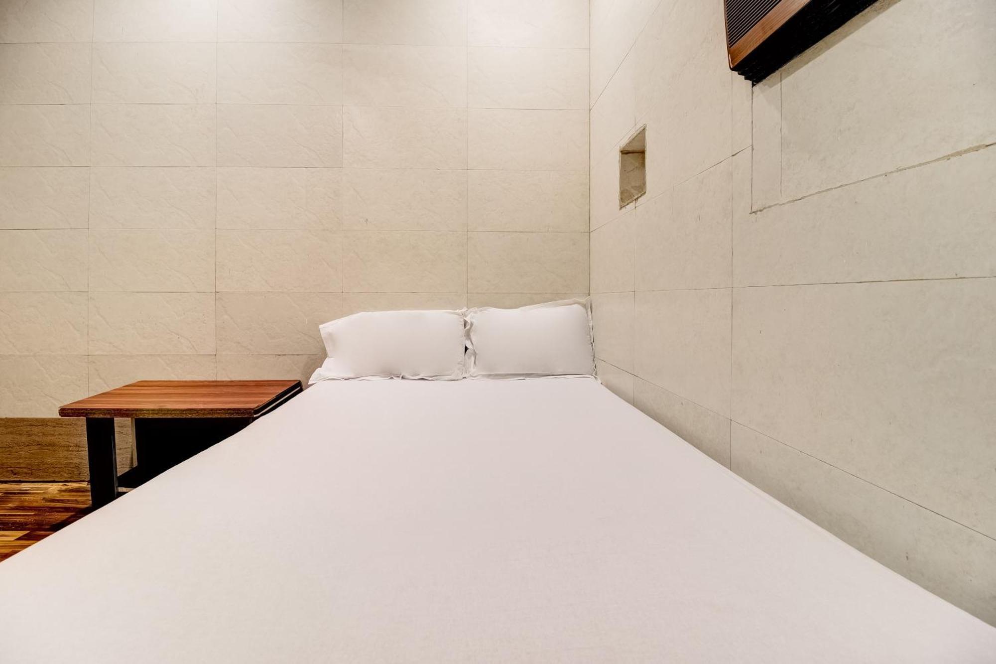 Hotel O Sargam Lodging And Boarding Ulhasnagar Exterior photo